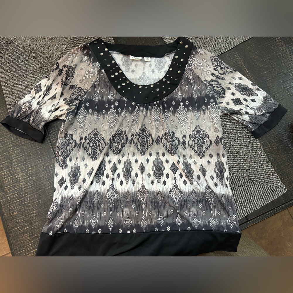 Women’s CATO dressy blouse